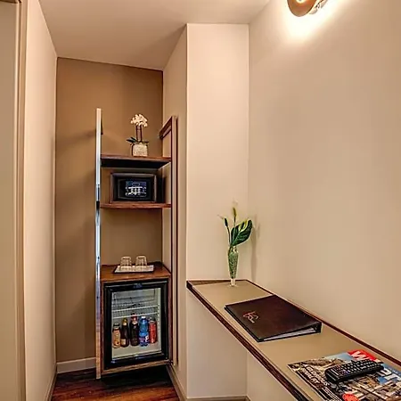 Al Manthia - Gruppo Trevi Hotel 4*