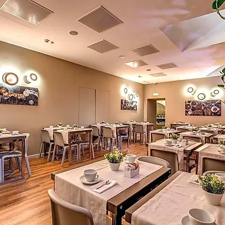 Al Manthia - Gruppo Trevi 4*